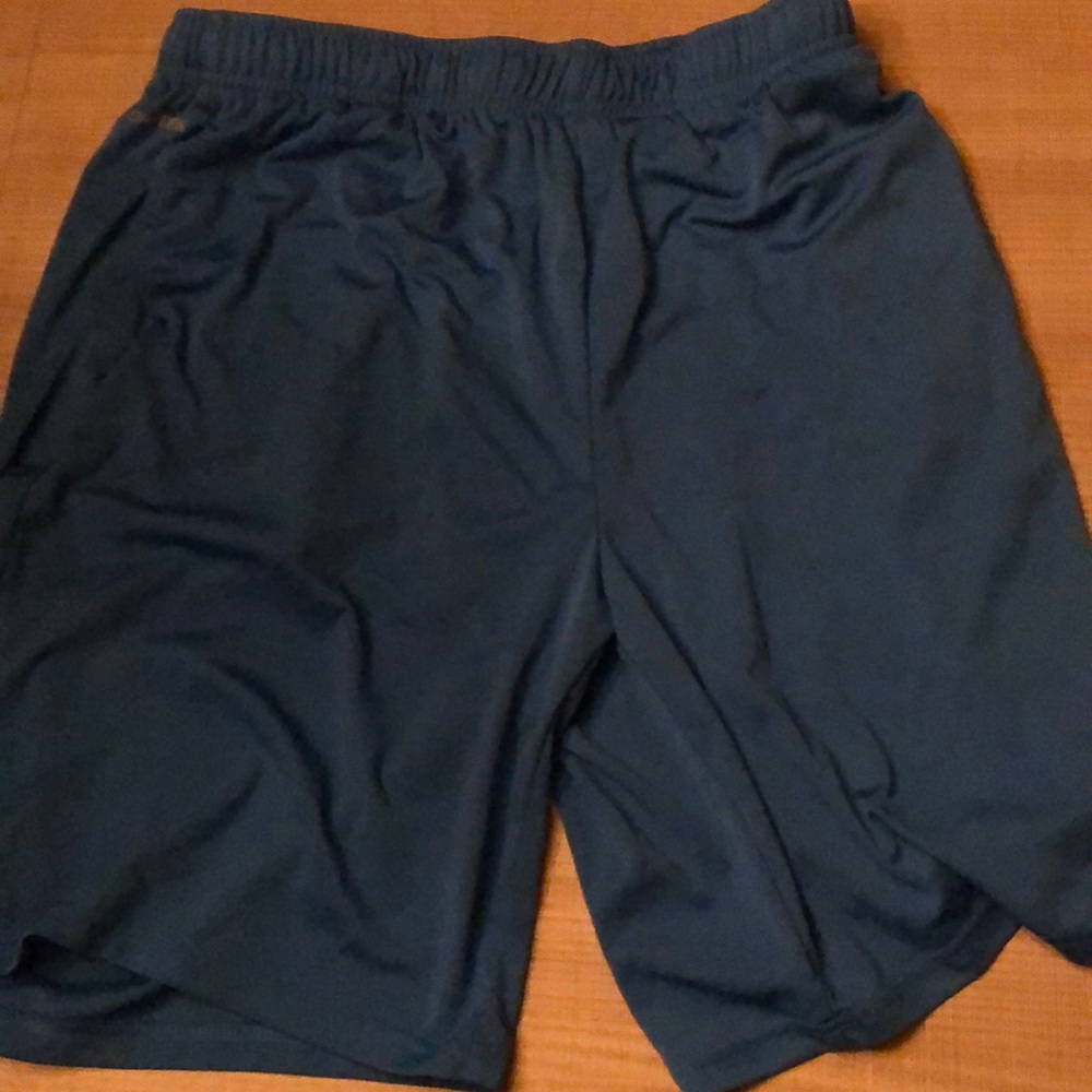 Men’s blue basket ball shorts